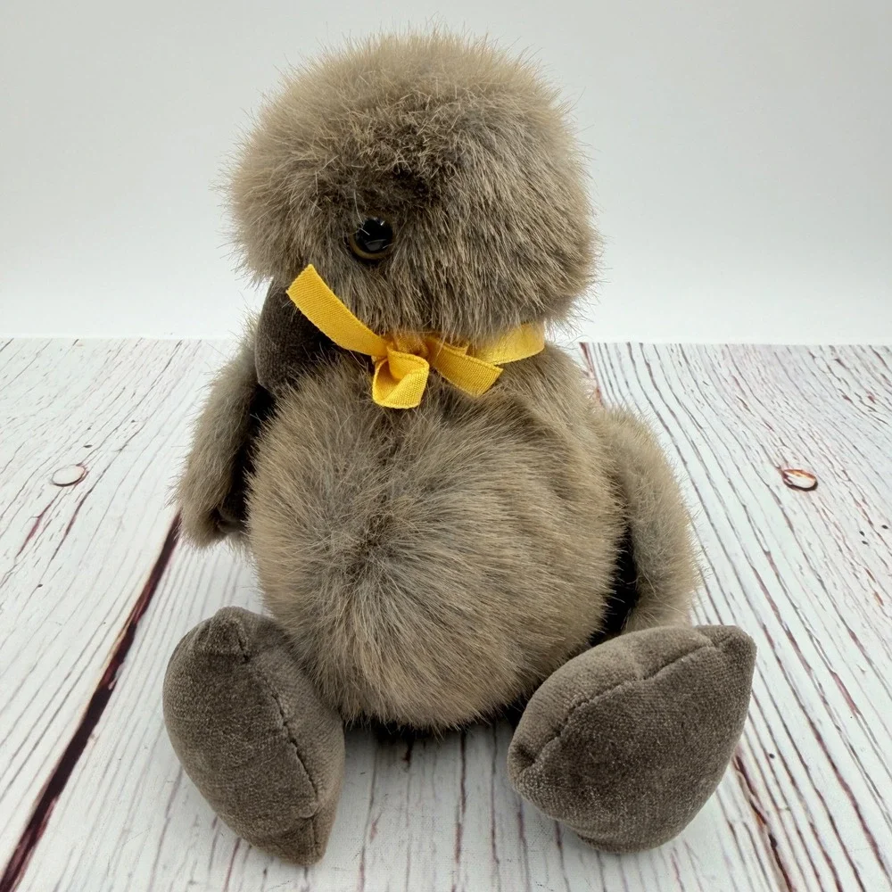 Mary Meyer Vintage Brown Duckling Plush Stuffed Animal Yellow Bow 6.5 Inch